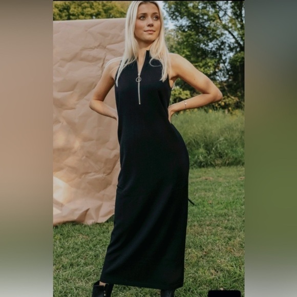 NWT! SHOW ME YOUR MUMU CHARLIE ZIP MAXI SWEATER DRESS - BLACK - Picture 1 of 7